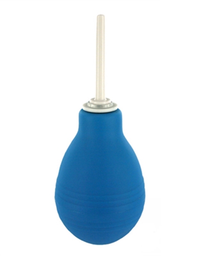 CleanStreams Enema is a high-quality personal cleaning device. Simply fill the easy-grip bulb  with fluid and screw on the smooth narrow nozzle. A base at the bottom of the nozzle ensures that it is securely closed and unable to irritate sensitive skin. The bulb holds up to 250ml or 8 fl oz of liquid.