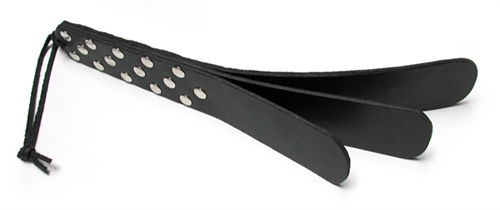 Triple Leather Slapper the sound of the leather smacking bare skin is amplified by the layers of leather above it.