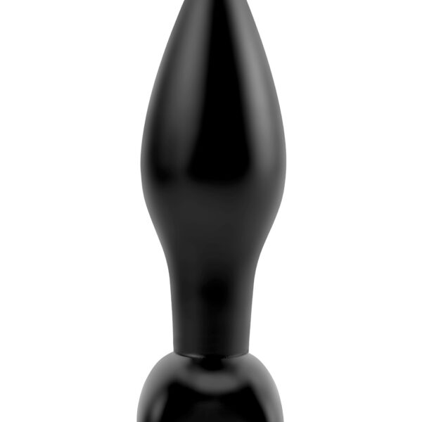 At just 1.5" (4 cm) wide with an insertable length of 3.5" (9 cm)