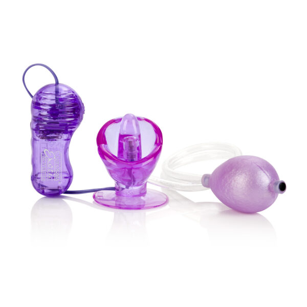 Soft sensuous sucking lips with teasing vibrating tongue. Sturdy suction base and easy squeeze hand pump.