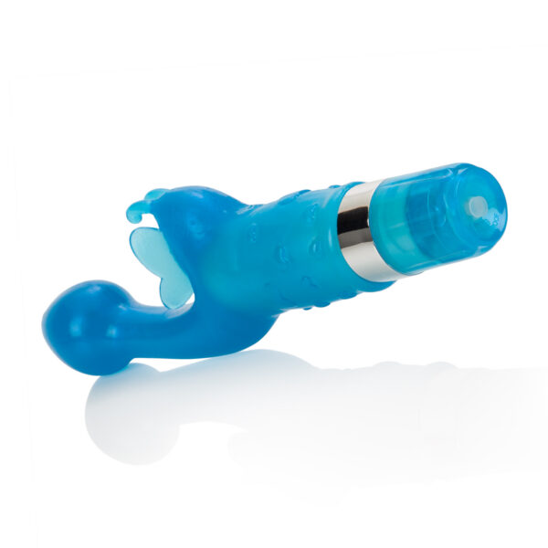 Tantalize your intimate pleasure spots with the Platinum Edition Butterfly Kiss. The discreet feminine arouser boasts 9 intense vibration