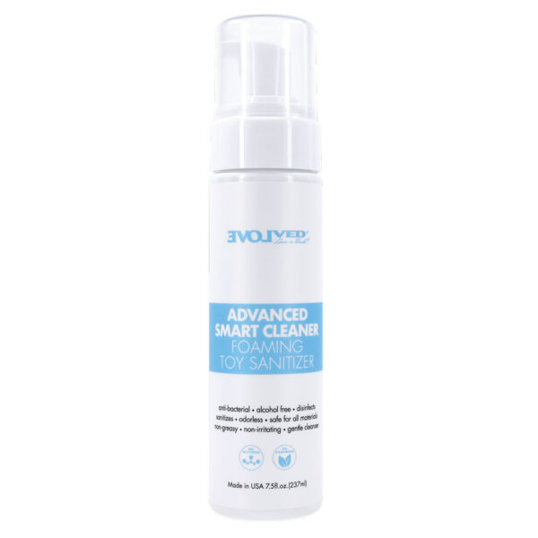 Use Evolved's Smart Cleaner to remove unwanted bacteria and dirt with its gentle cleansing action. Smart Cleaner works on all toy material and is completely safe. Nothing is more important to your toy than proper hygiene
