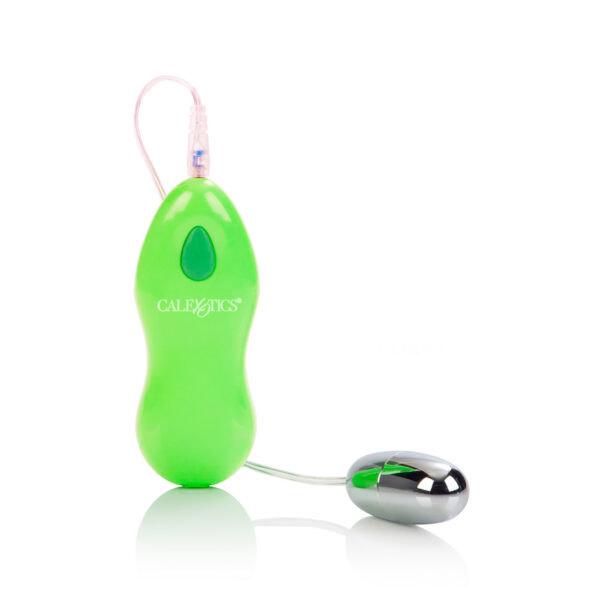 Quiet and powerful vibrating bullet with versatile plug-in jacks and soft touch speed control. Featuring 2 speed settings. <br><br> Bullet is 6 cm. x 3 cm.